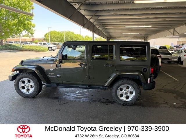 Used 2015 Green Jeep Unlimited Sahara image 7