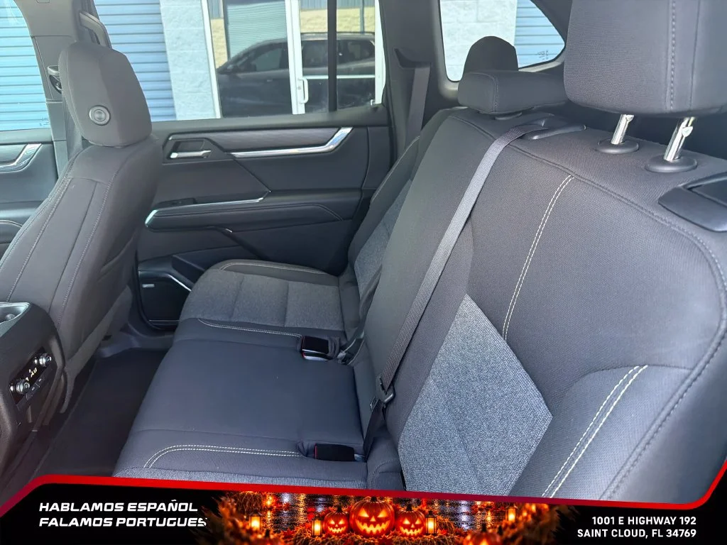 Certified Used 2025 Sterling Metallic GMC Elevation image 24