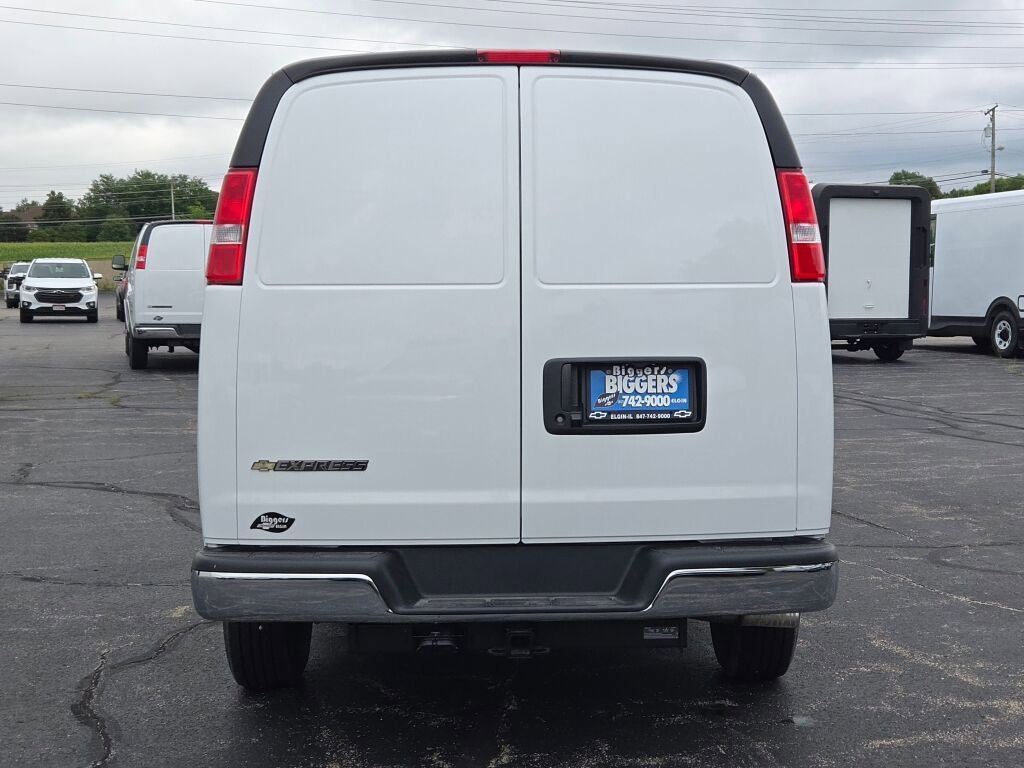 2025 Chevrolet Express Cargo Work Van - Photo 13
