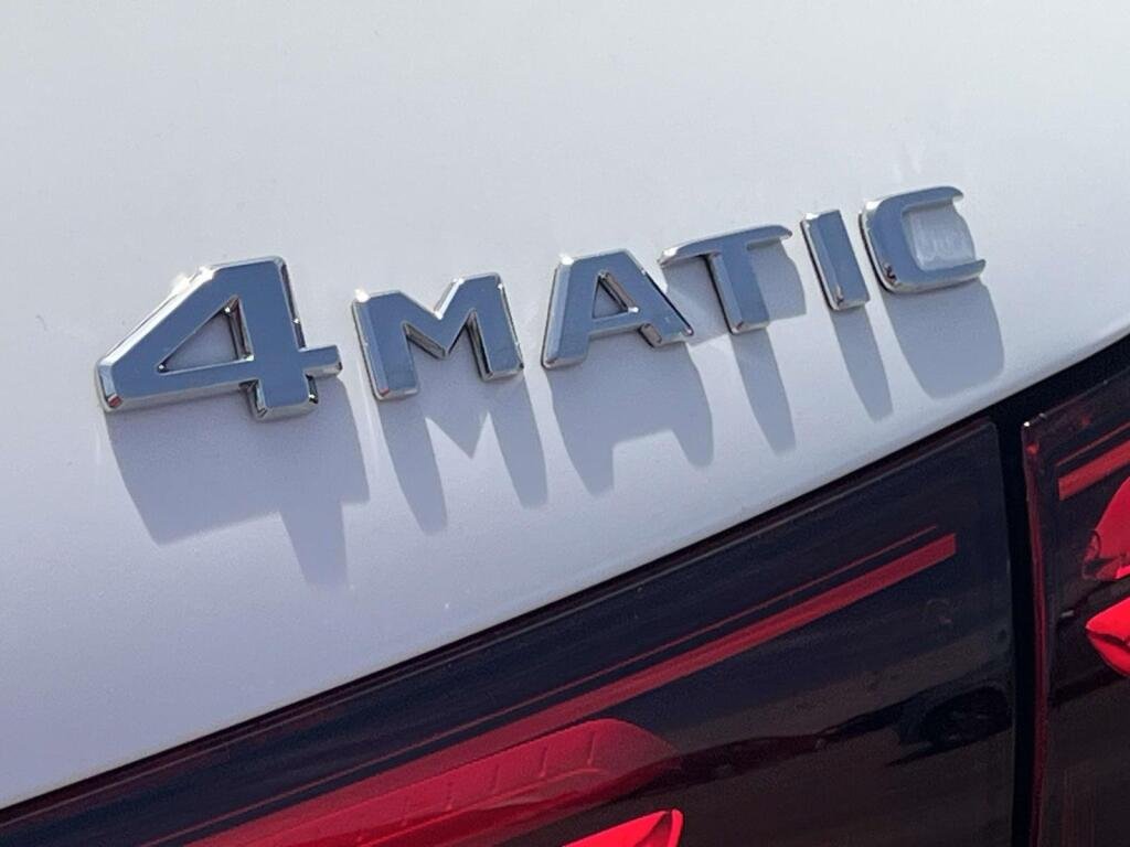 New 2026 Polar White Mercedes-Benz GLA 250 image 15