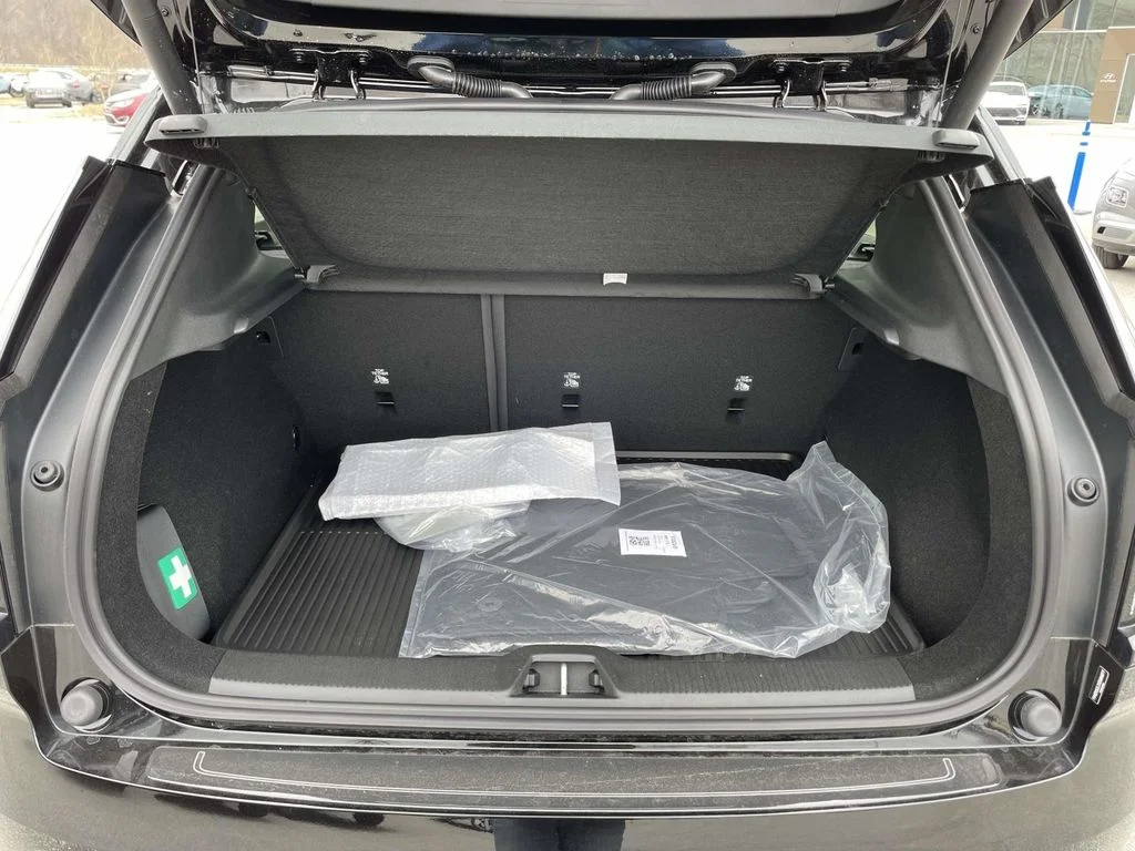 New 2025 Onyx Black Volvo Ultra image 27