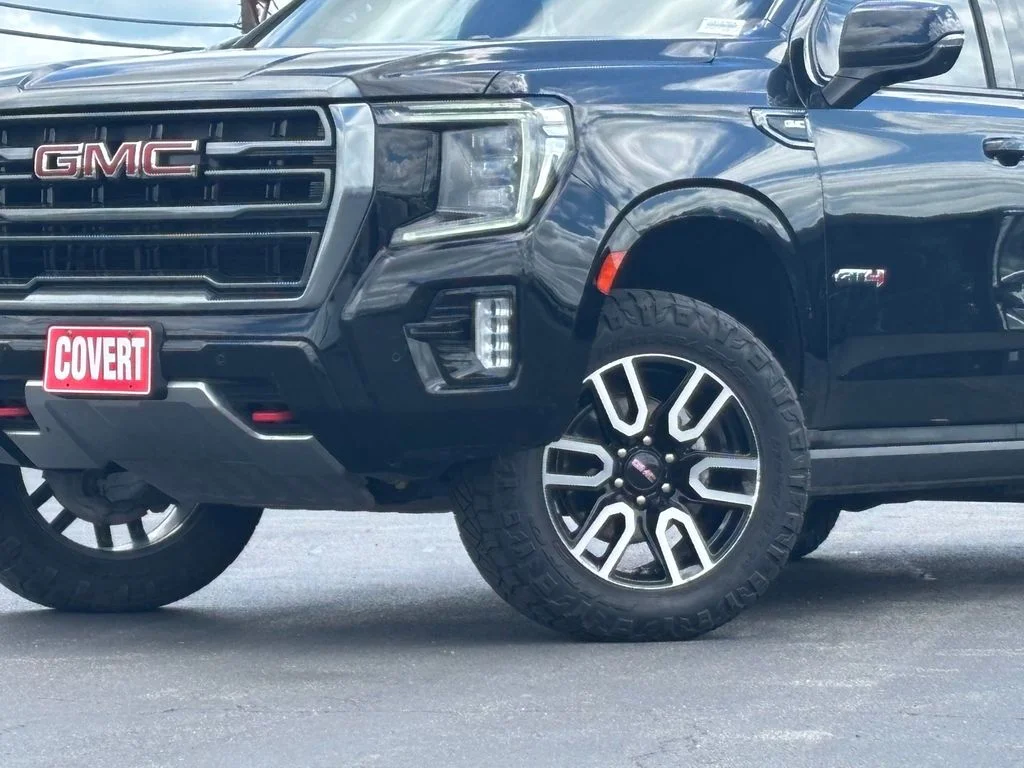 Used 2022 Black GMC AT4 image 2