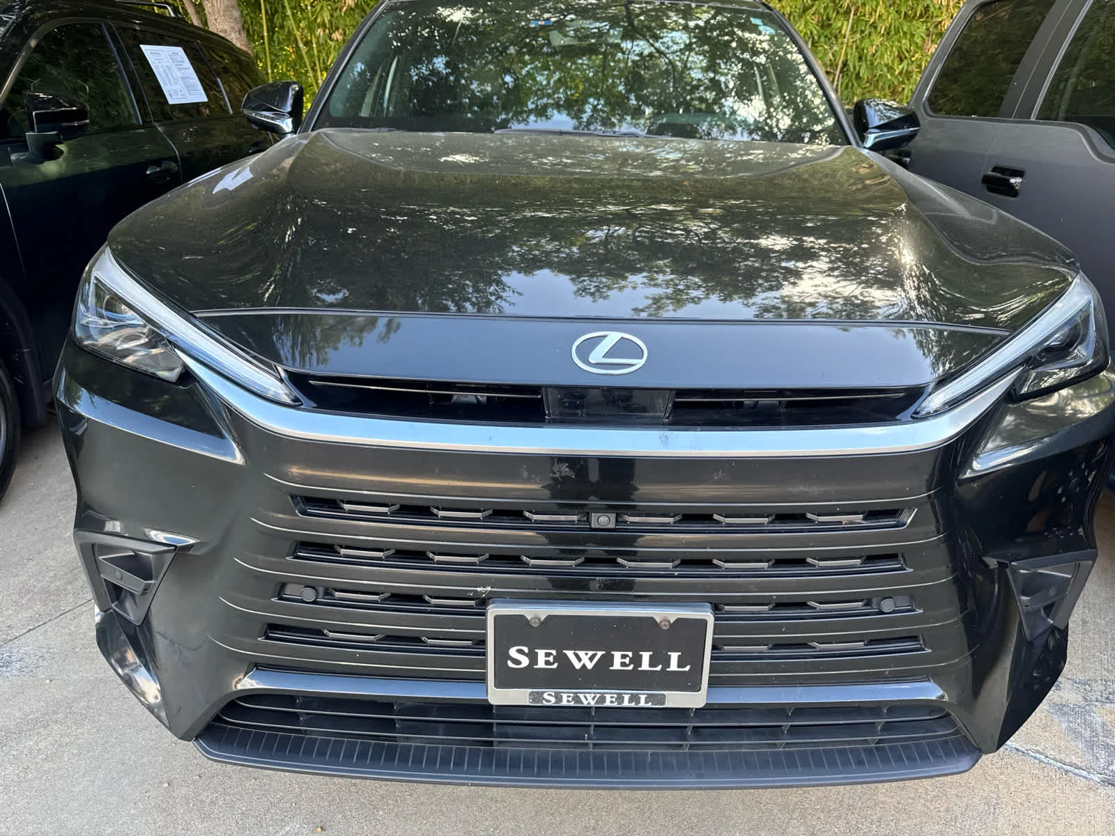 Certified Used 2025 Caviar Lexus Premium image 3