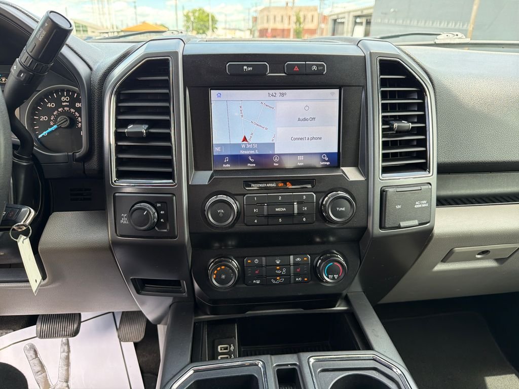 Used 2020 Stone Gray Metallic Ford XLT image 18
