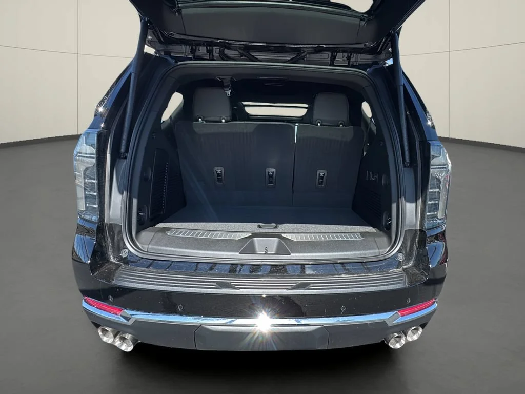 2026 Chevrolet Tahoe Premier - Photo 10