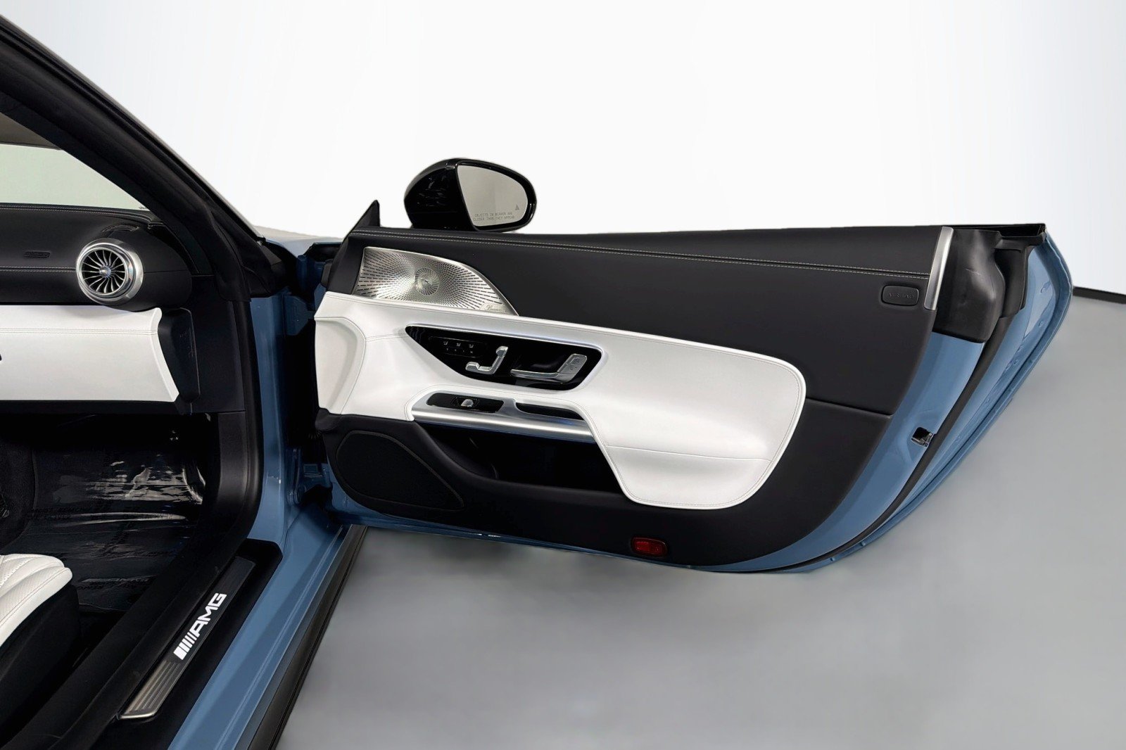 New 2026 MANUFAKTUR China Blue Mercedes-Benz AMG® SL 55 Roadster image 24