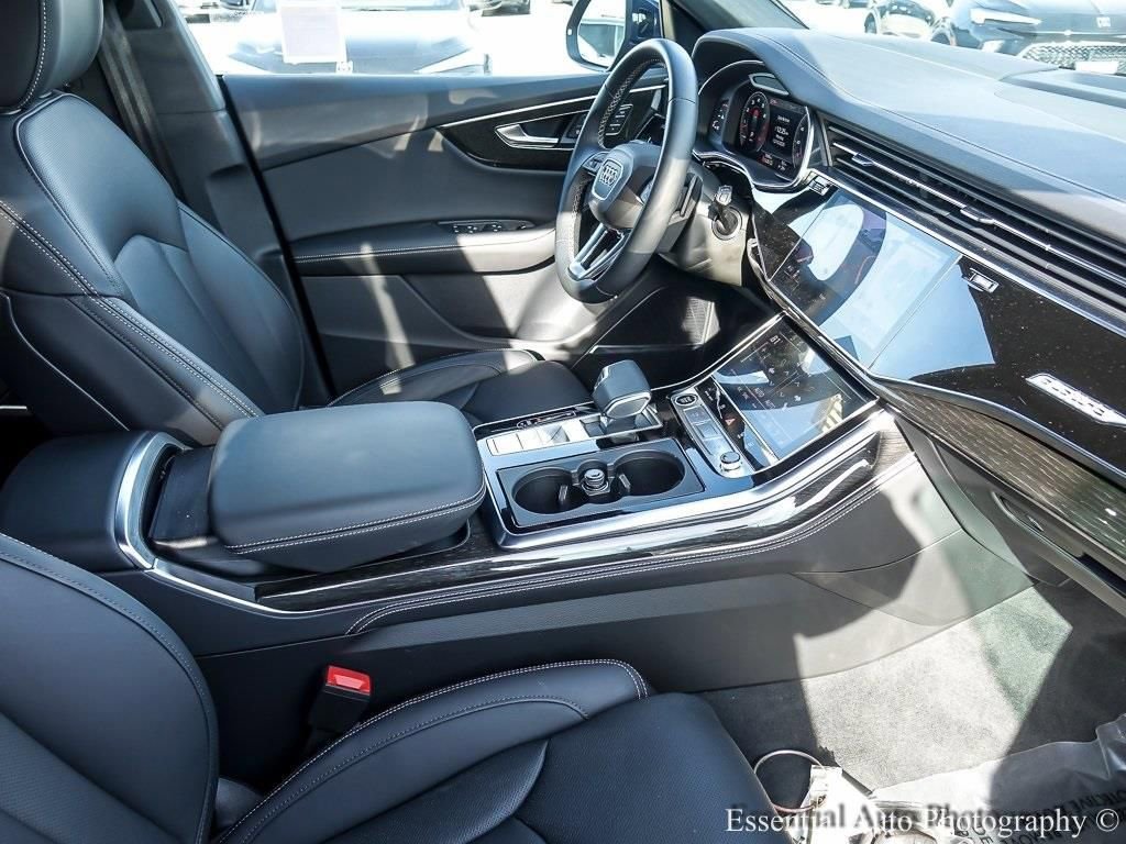 2024 AUDI Q8 - Image 27