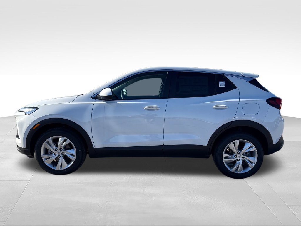 New 2026 Summit White Buick Preferred image 2