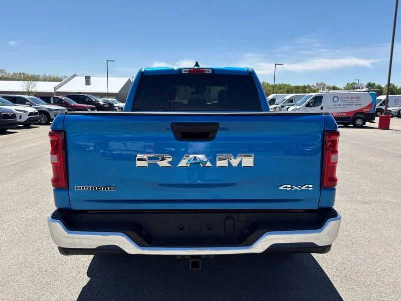 New 2026 Hydro Blue Pearl-Coat Exterior Paint RAM Big Horn/Lone Star image 4