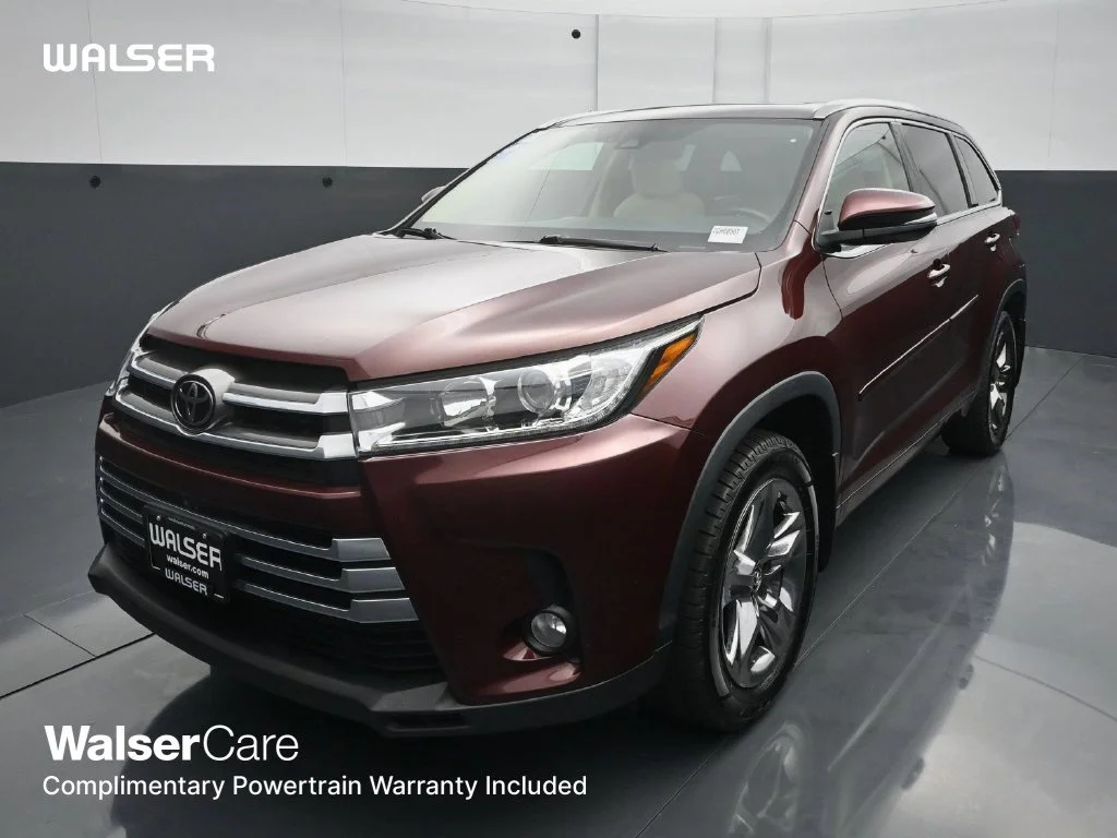 Used 2018 Ooh La La Rouge Mica Toyota Limited Platinum image 1