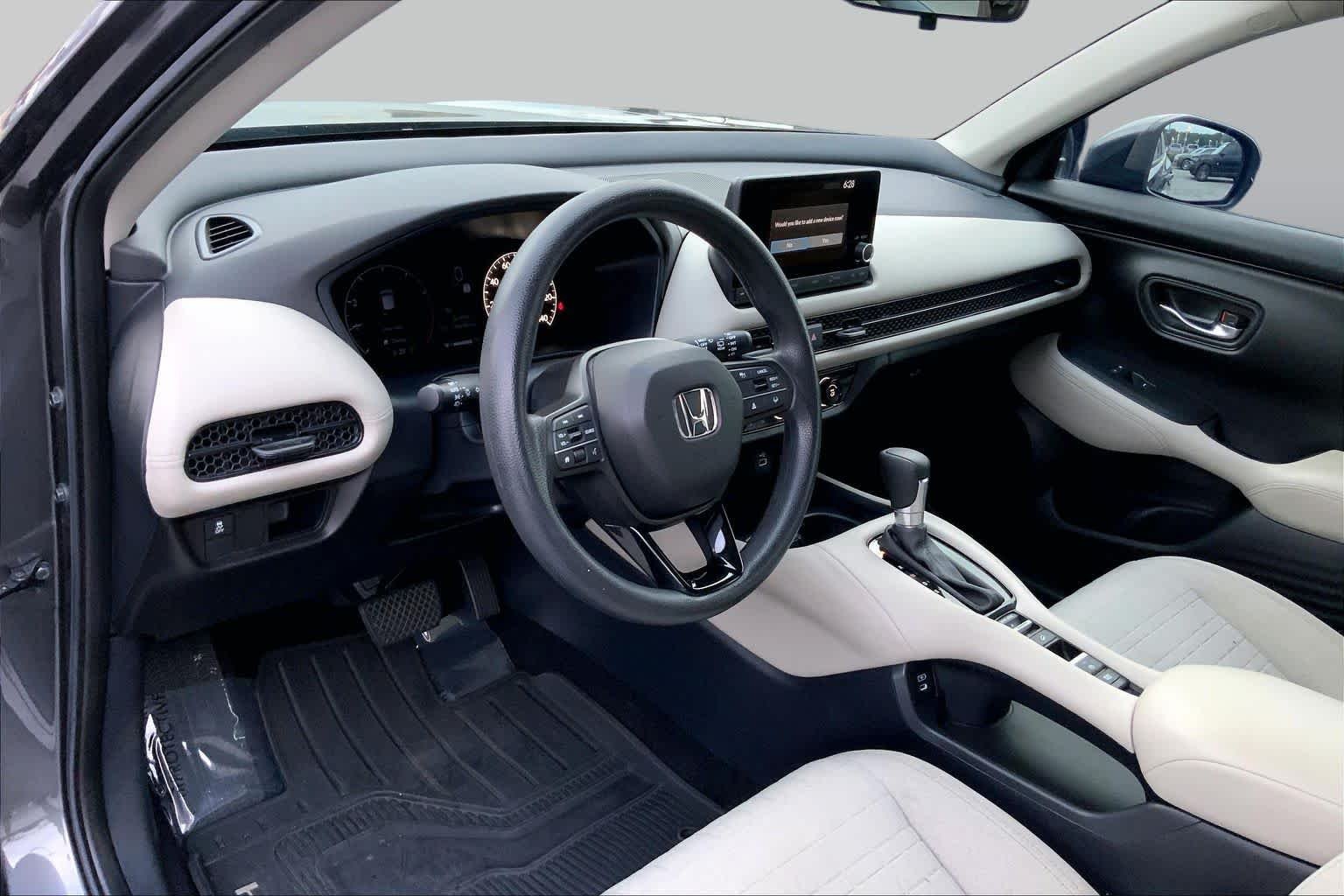 Used 2024 Modern Steel Metallic Honda LX image 17