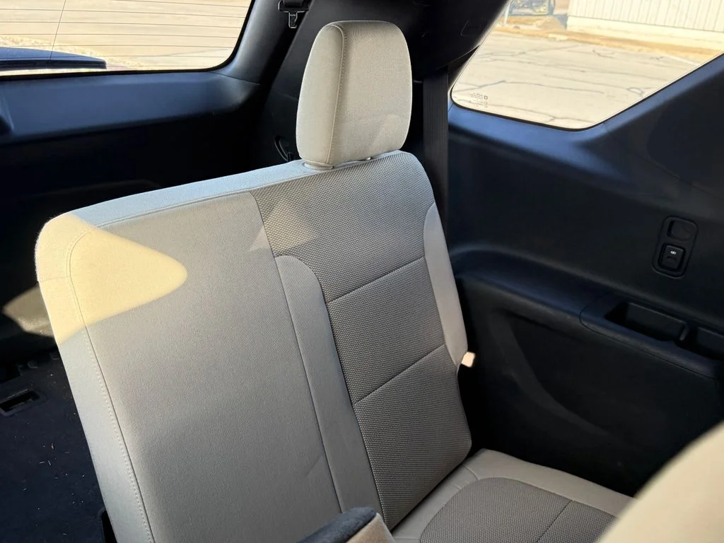 Used 2022 White Chevrolet LS image 16
