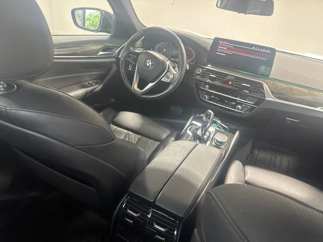 Used 2023 Black BMW 540i image 22