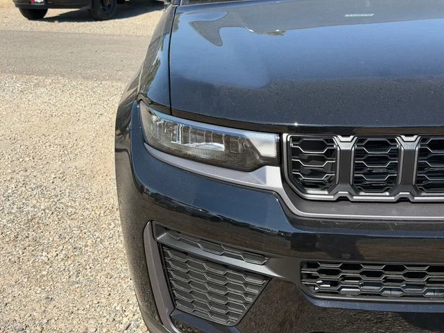 New 2026 Black Jeep Altitude image 5