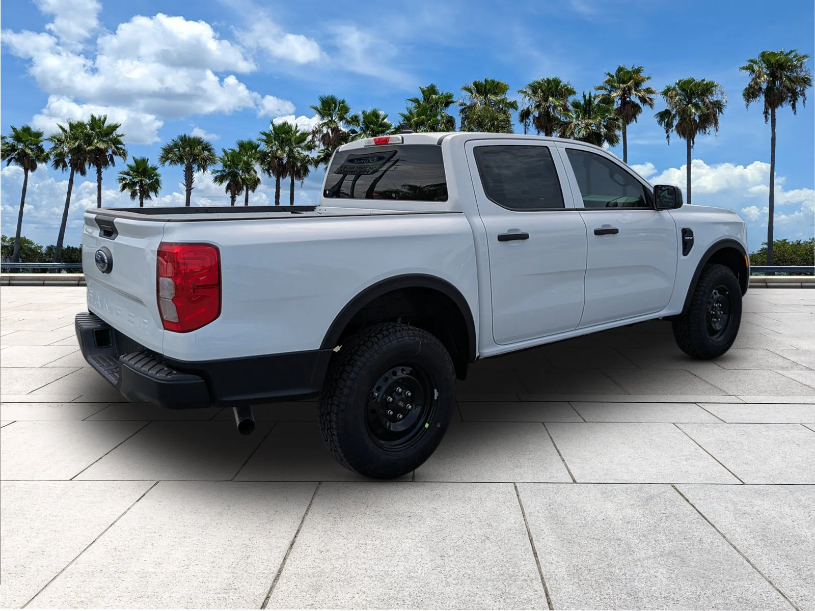 New 2026 Oxford White Ford XL image 7