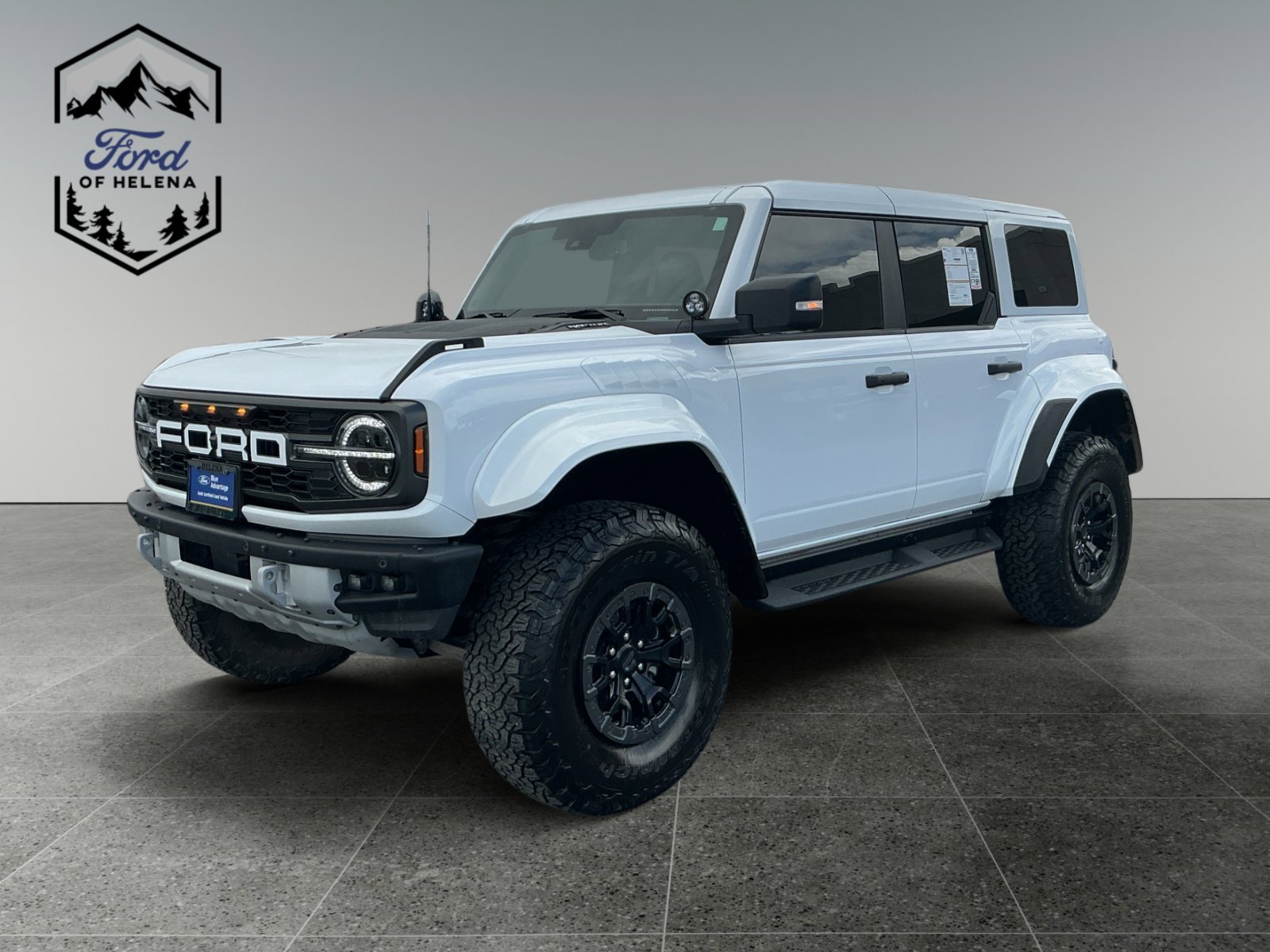 Used 2025 White Ford Raptor image 1