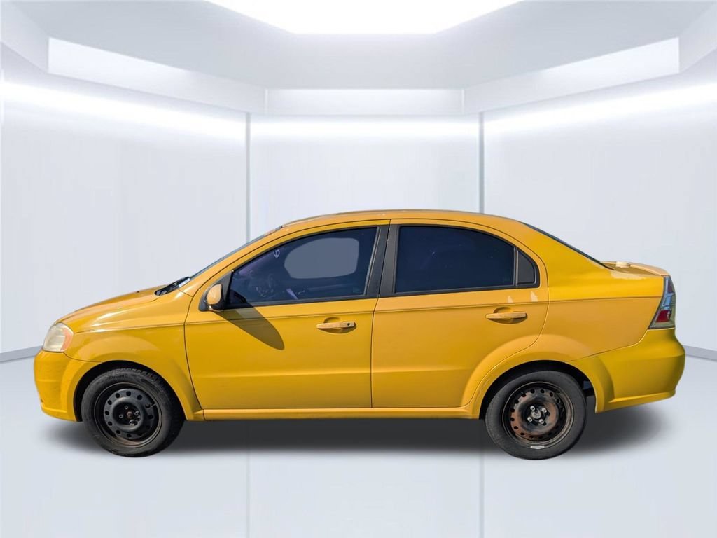 Used 2011 Chevrolet Aveo 2LT with VIN KL1TG5DE2BB120702 for sale in Milton, FL