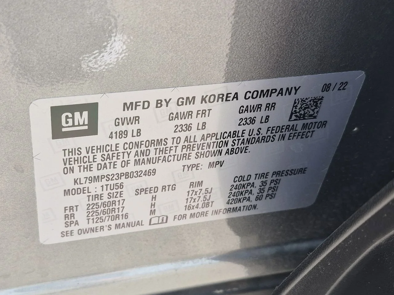 Used 2023 Sterling Gray Metallic Chevrolet LT image 32