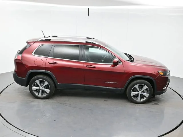 Used 2019 Velvet Red Pearlc Jeep Limited image 40