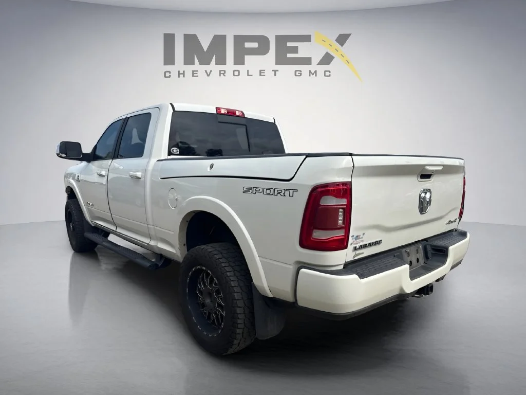 Used 2022  Ram Laramie image 3