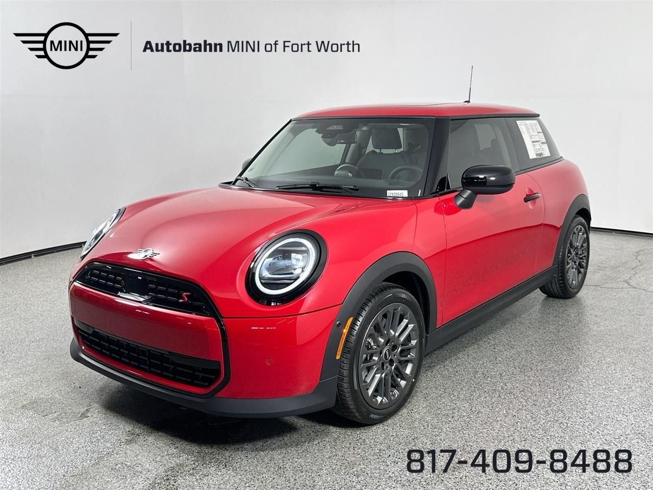 2025 MINI Hardtop Cooper S Signature's photo