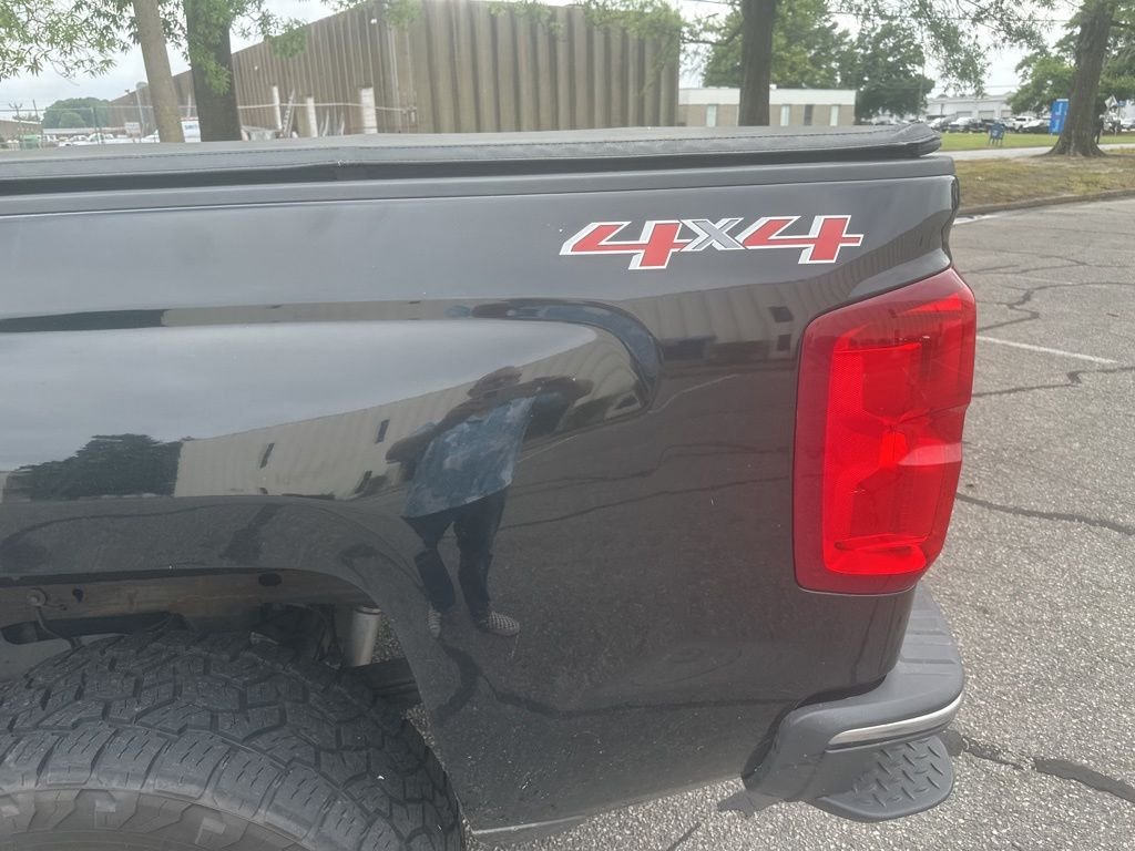 Used 2016 Black Chevrolet LTZ image 16