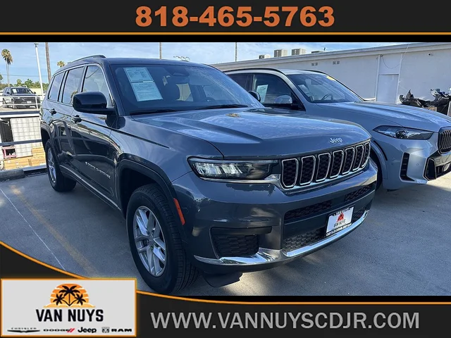 2023 Jeep Grand Cherokee L Laredo