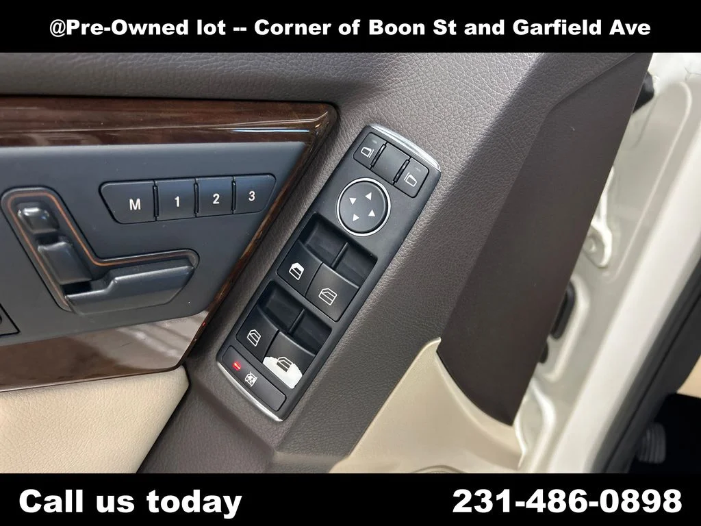 Used 2014  Mercedes-Benz GLK 350 image 15