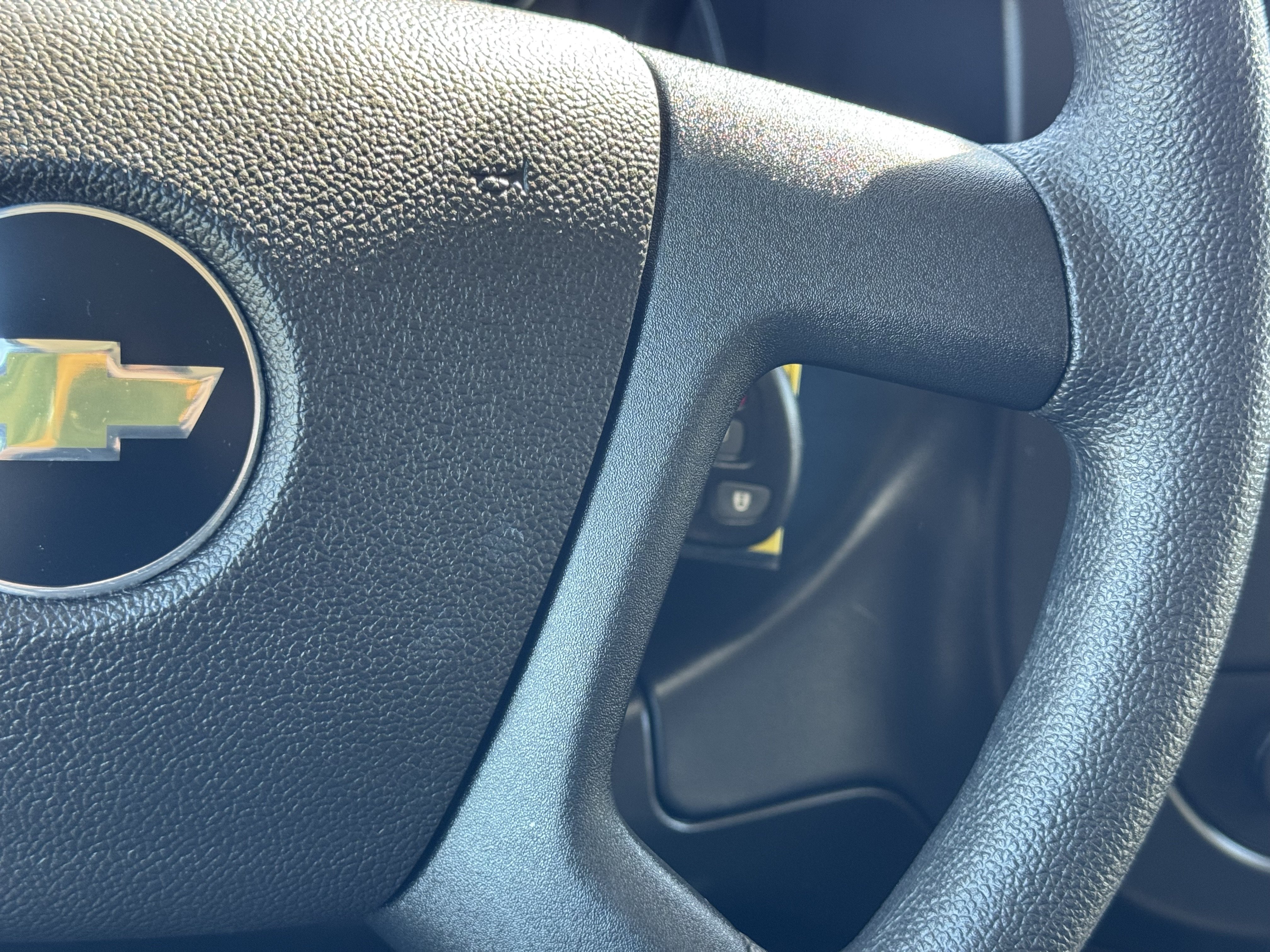 2025 Chevrolet Express Passenger LT - Photo 31