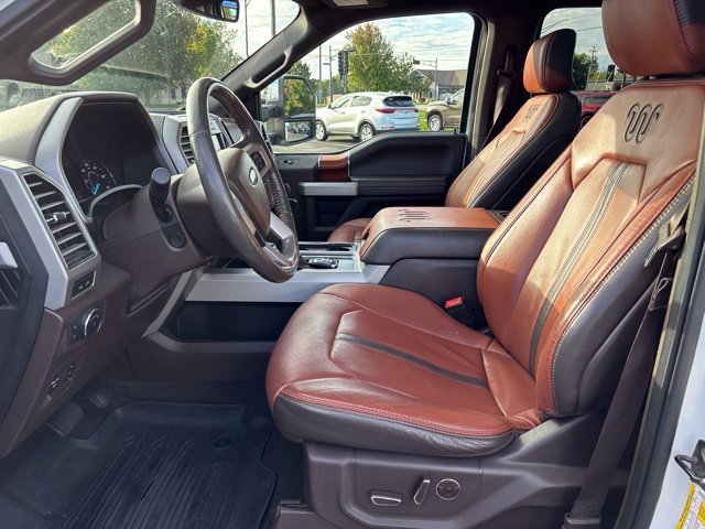 Used 2018  Ford XL image 11