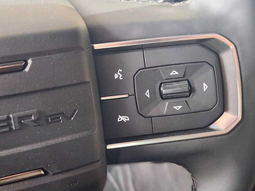 2025 GMC HUMMER EV 3X - Photo 11
