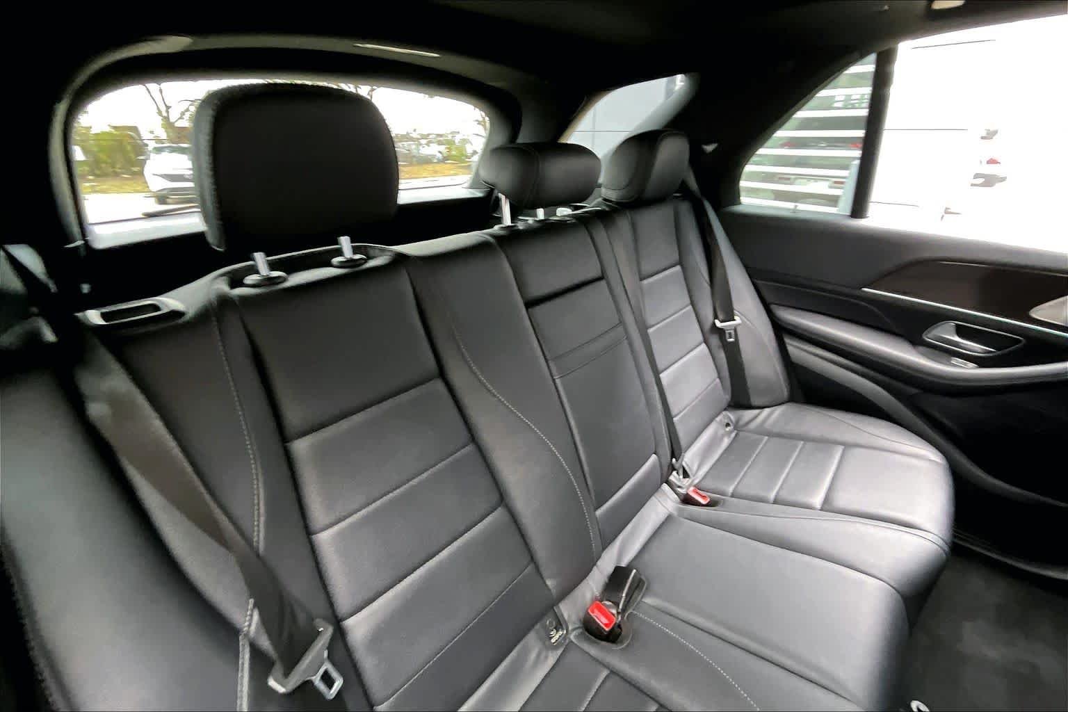 Used 2022 Selenite Grey Metallic Mercedes-Benz GLE 350 image 33