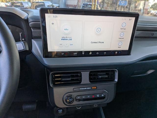 New 2025 Azure Gray Metallic Tri-Coat Ford XLT image 23