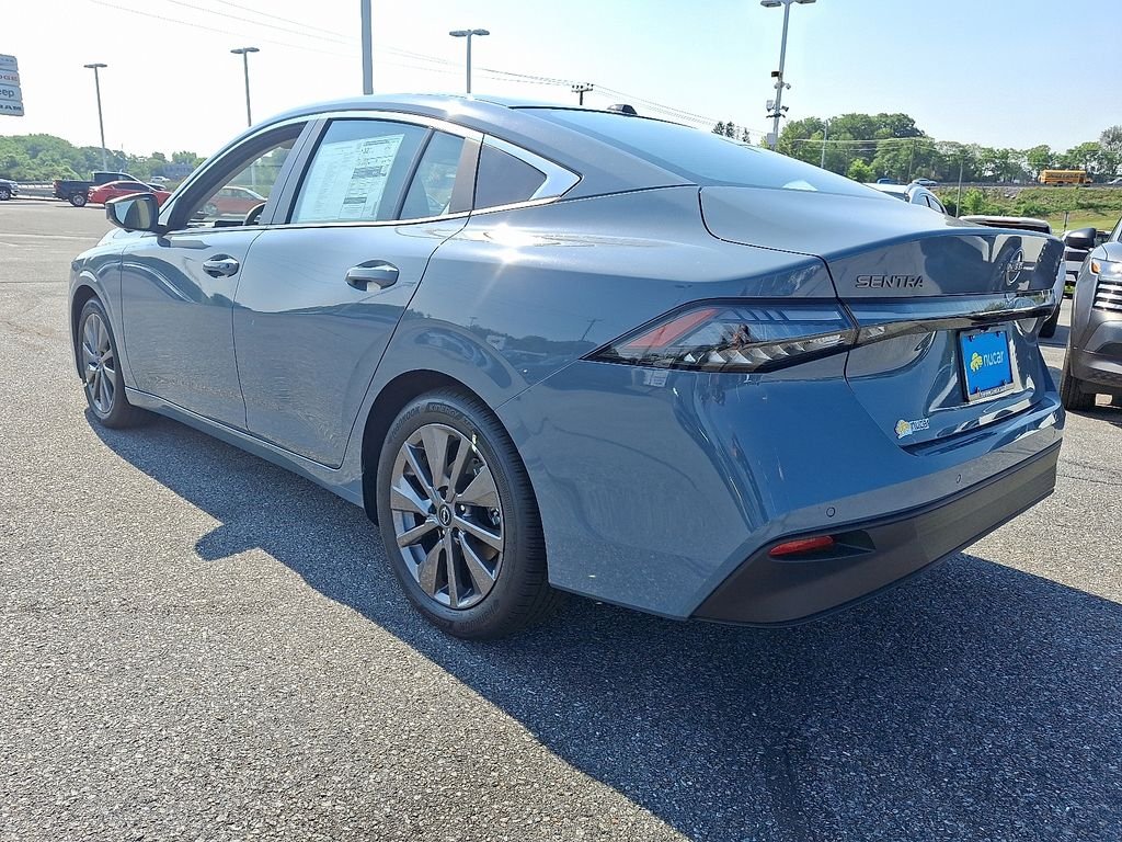 New 2026 Atlantic Gray Metallic Nissan SL image 3