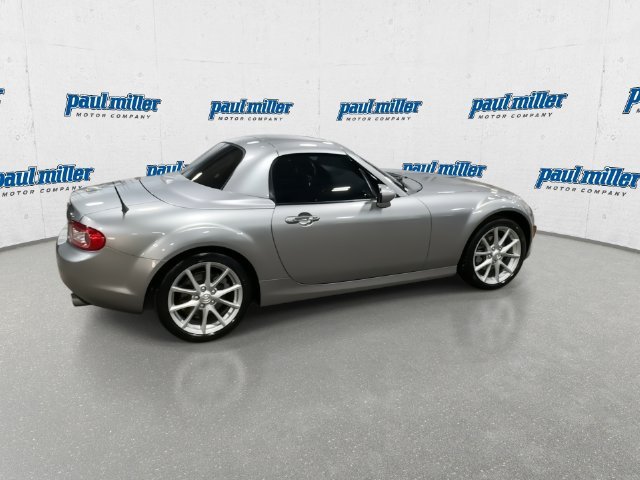 Used 2012 Liquid Silver Metallic Mazda PRHT Grand Touring image 11