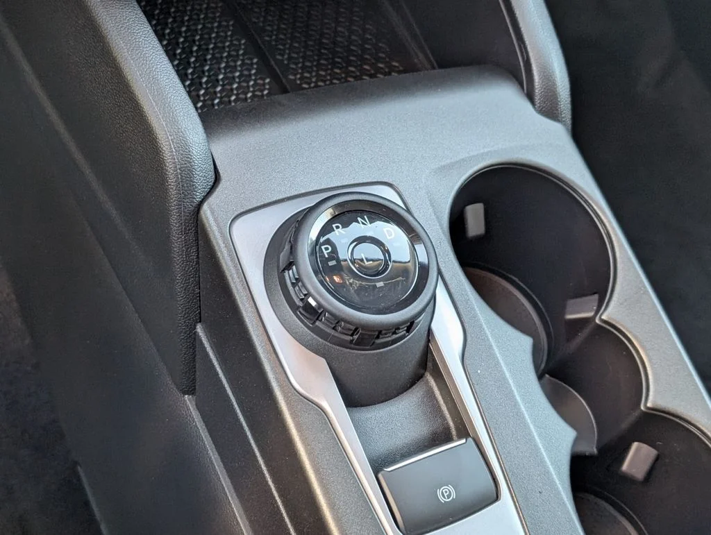 New 2026 Velocity Blue Metallic Ford Outer Banks® image 12