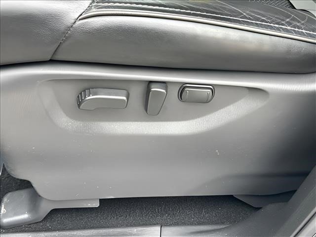 Used 2023 Anthracite Gray INFINITI LUXE image 19
