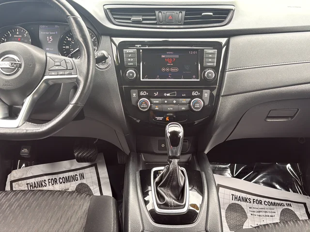 Used 2018 Gray Nissan SV image 29