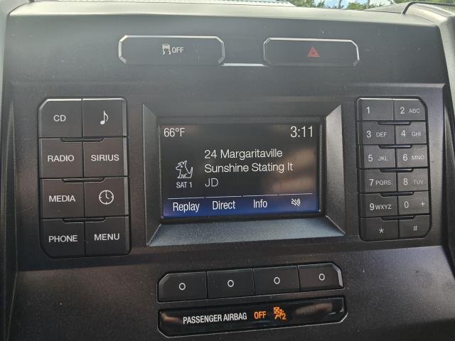 Used 2017 Shadow Black FORD XLT image 19