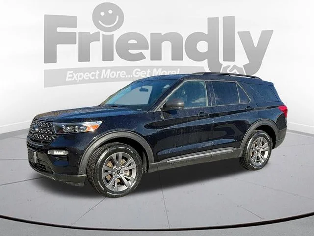Used 2021 Black Ford XLT image 6