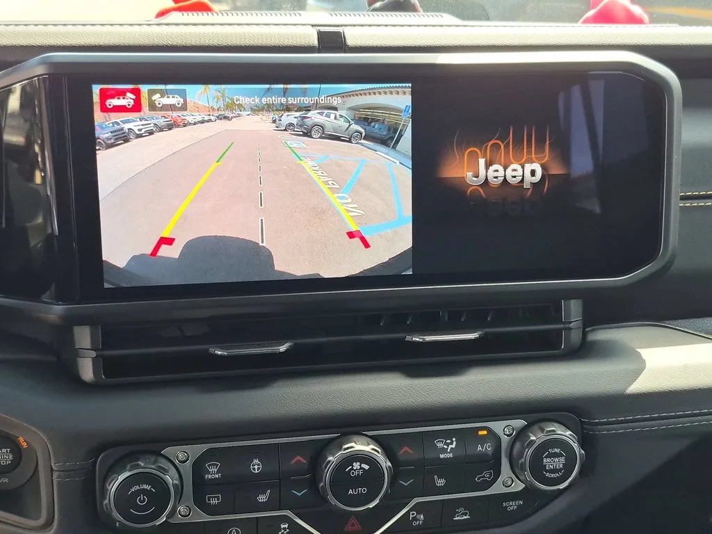 New 2026 Black Clear-Coat Exterior Paint Jeep Sahara image 19