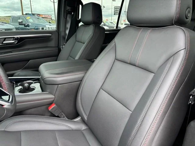 Used 2025 Black Chevrolet RST image 12