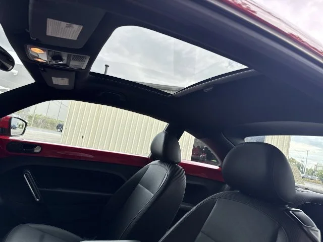 Used 2013 Red Volkswagen 2.5L image 28
