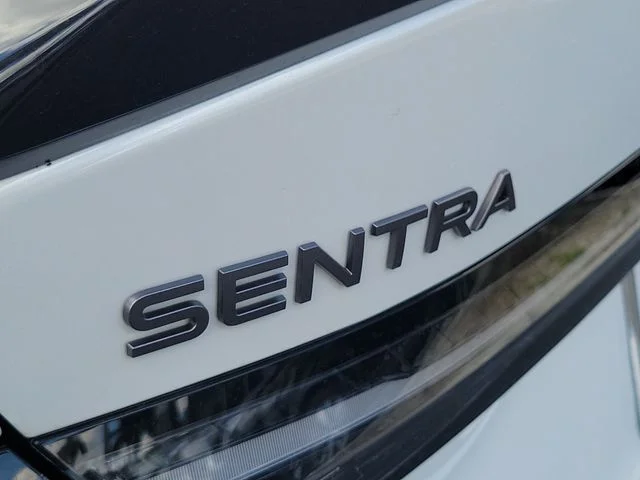 New 2026 Aspen White TriCoat Nissan SR image 7