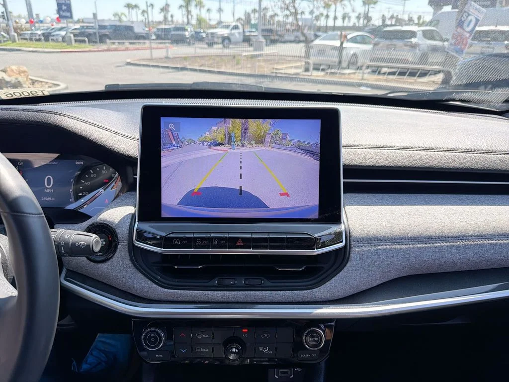 Certified Used 2023 Silver Jeep Latitude Lux image 22