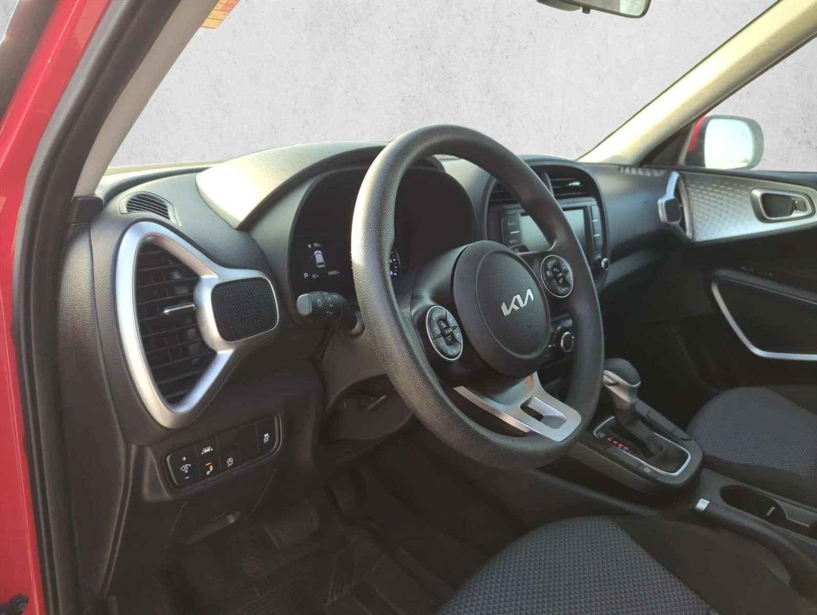 Used 2022 Inferno Red Kia LX image 15