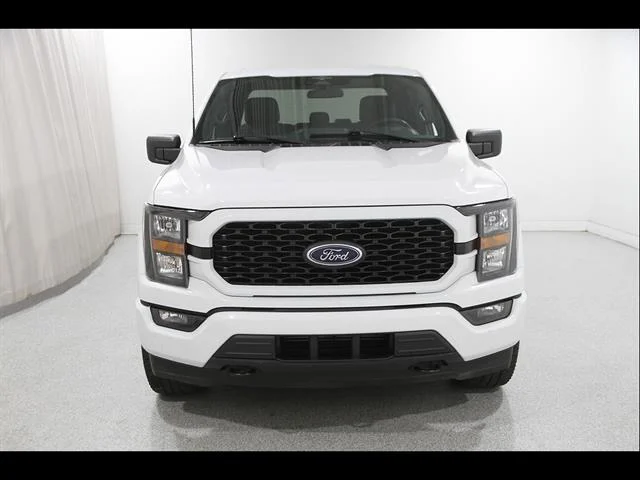 2023 Ford F-150 XL - Photo 2