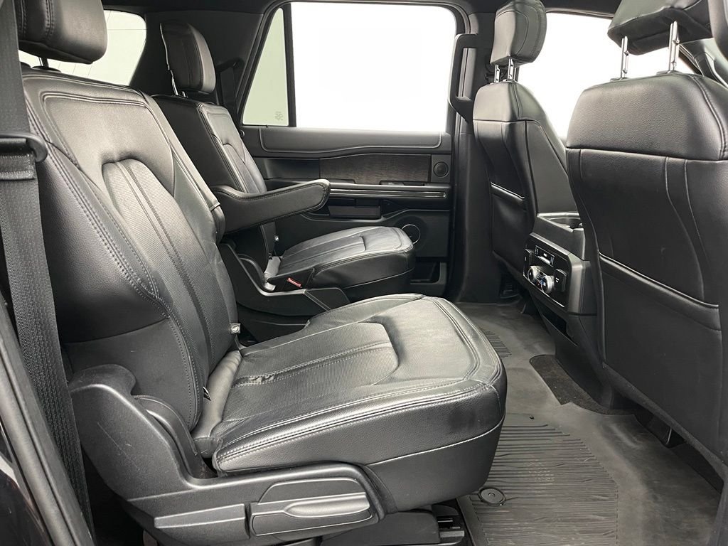 Used 2020 Black Ford Limited image 41