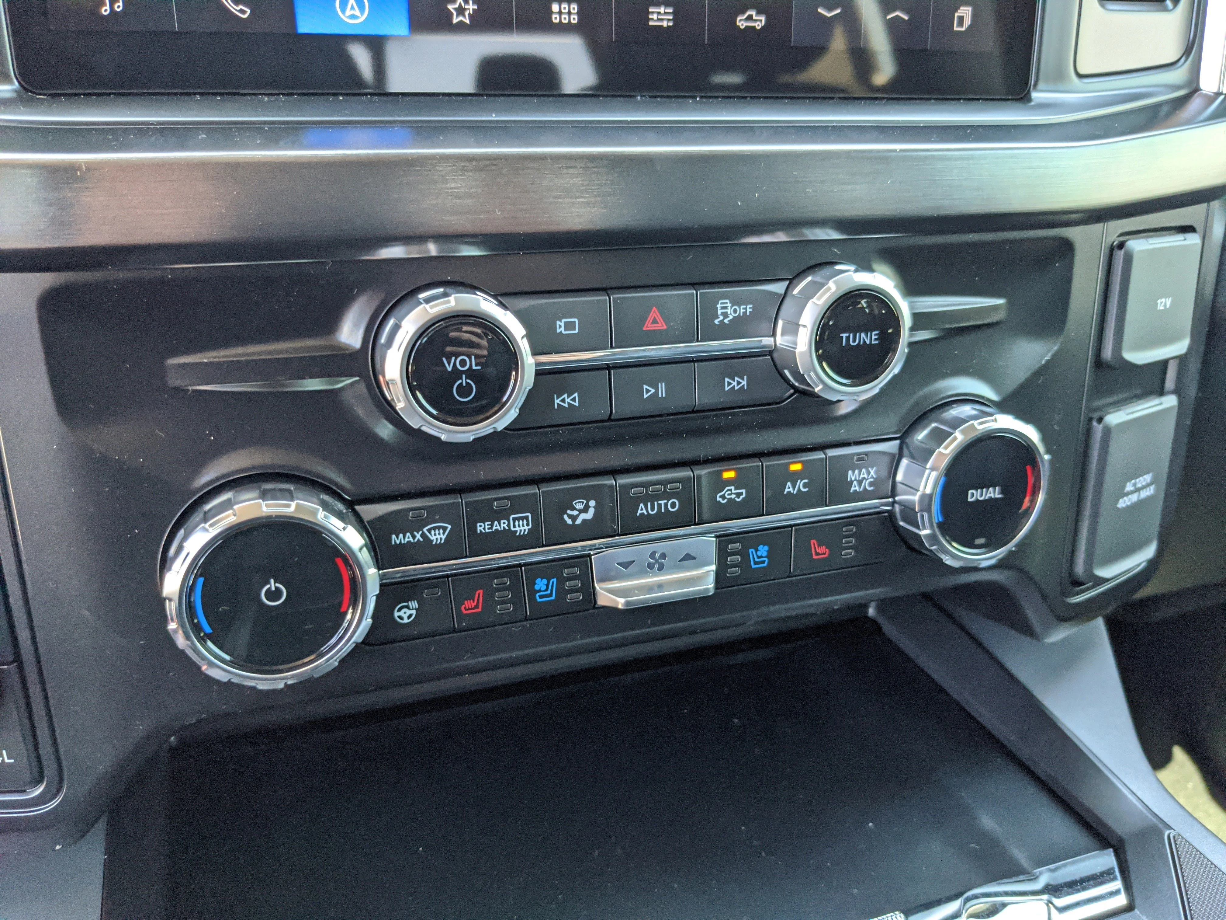New 2026 Race Red Ford F-250® Lariat® image 23
