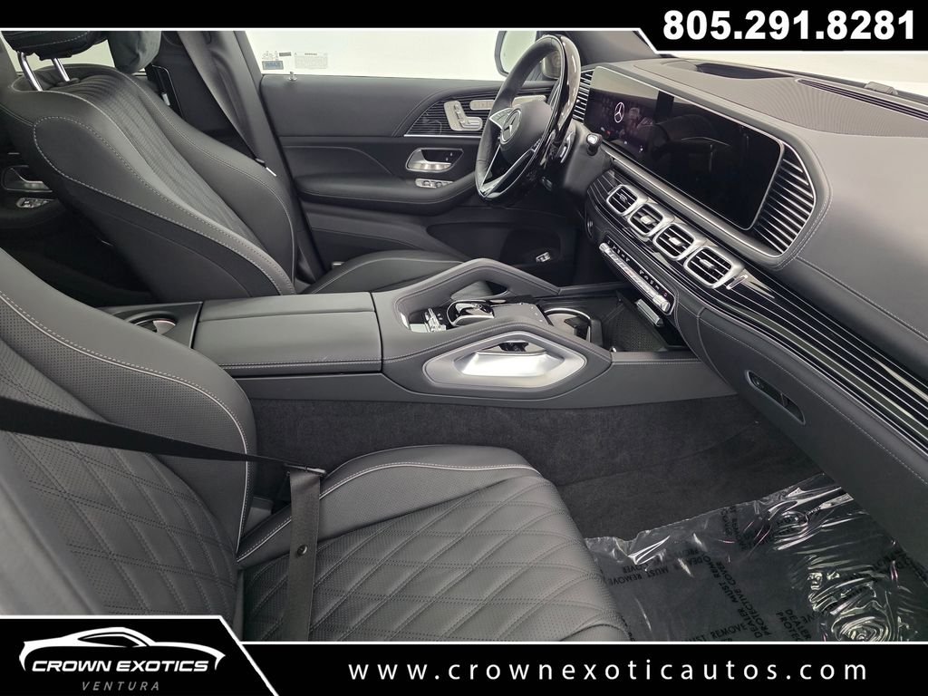 Used 2026  Mercedes-Benz Maybach GLS 600 image 20
